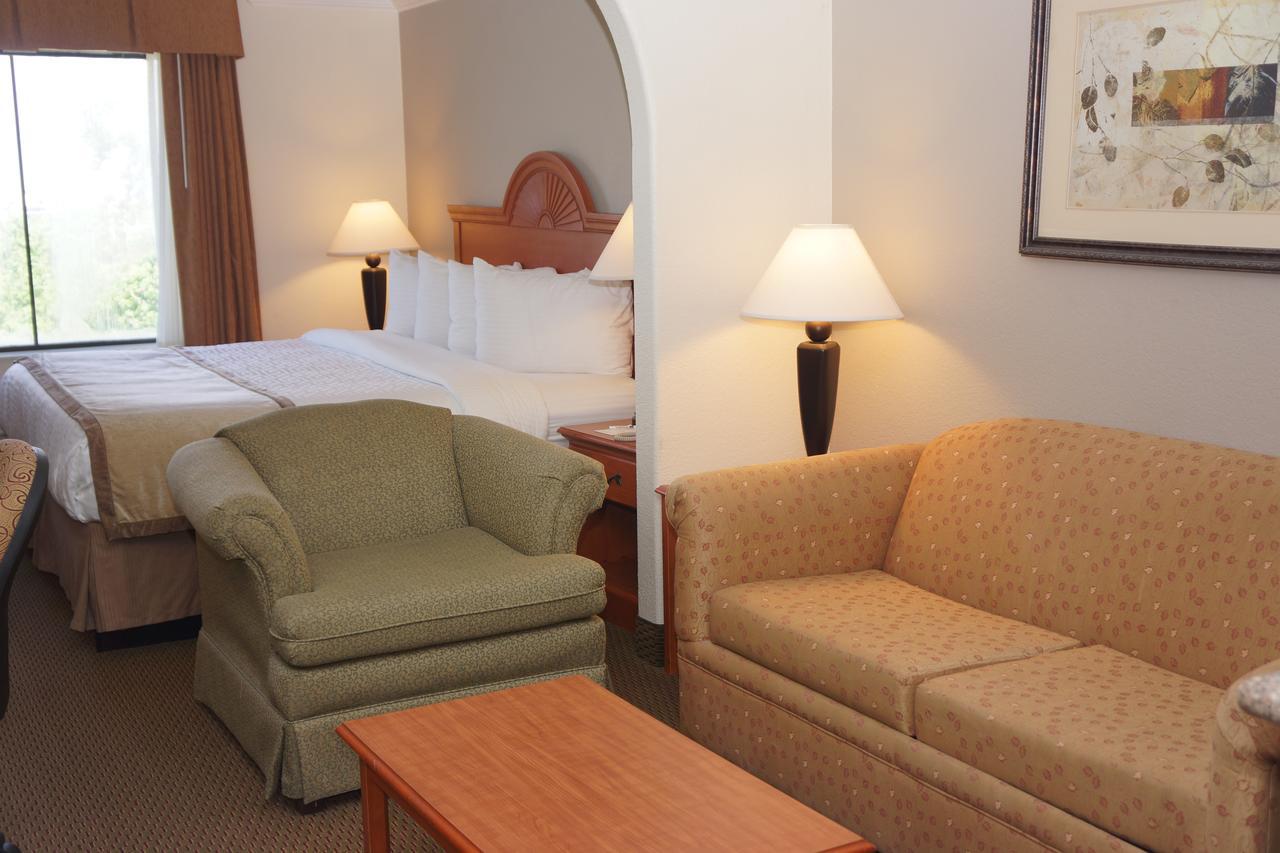 Best Western Isabelle Court Galliano Εξωτερικό φωτογραφία